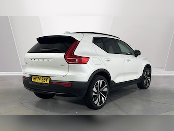 Used Volvo XC40 2025 for sale - 79497393: Photo