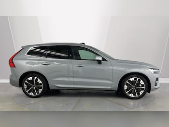 Used Volvo XC60 2025 for sale - 79021045: Photo