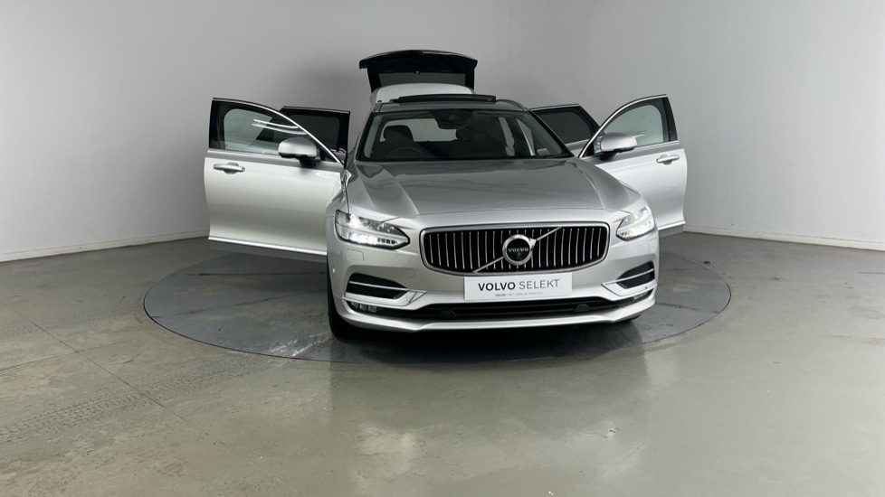 Used Volvo V90 2020 for sale - 77050896: Photo 21