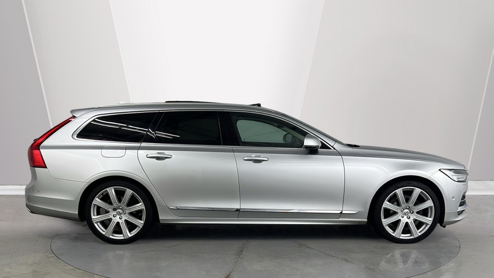 Used Volvo V90 2020 for sale - 77050896: Photo 3