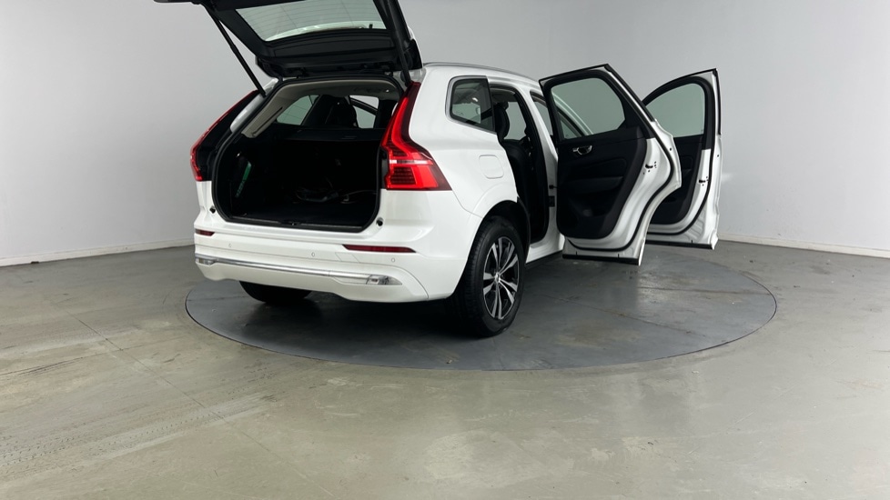 Used Volvo XC60 2021 for sale - 77186215: Photo 32