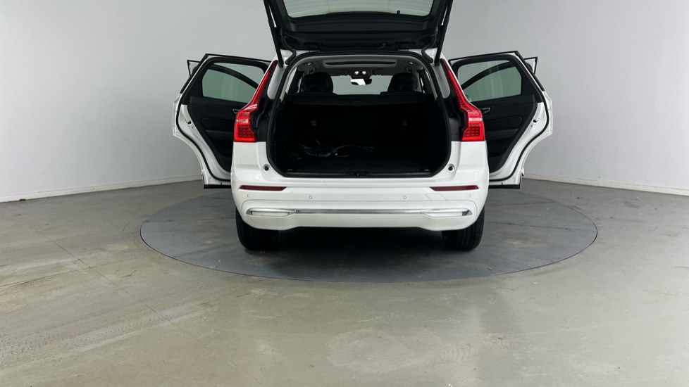 Used Volvo XC60 2021 for sale - 77186215: Photo 34