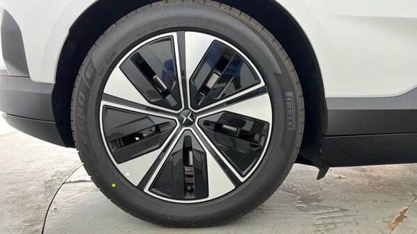 Used Polestar Polestar 4 2025 for sale - 75441389: Photo 27