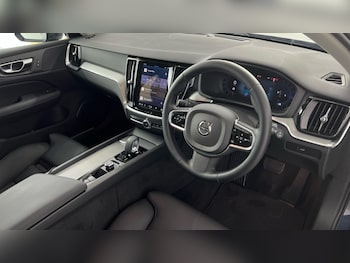 Used Volvo V60 2025 for sale - 75441349: Photo