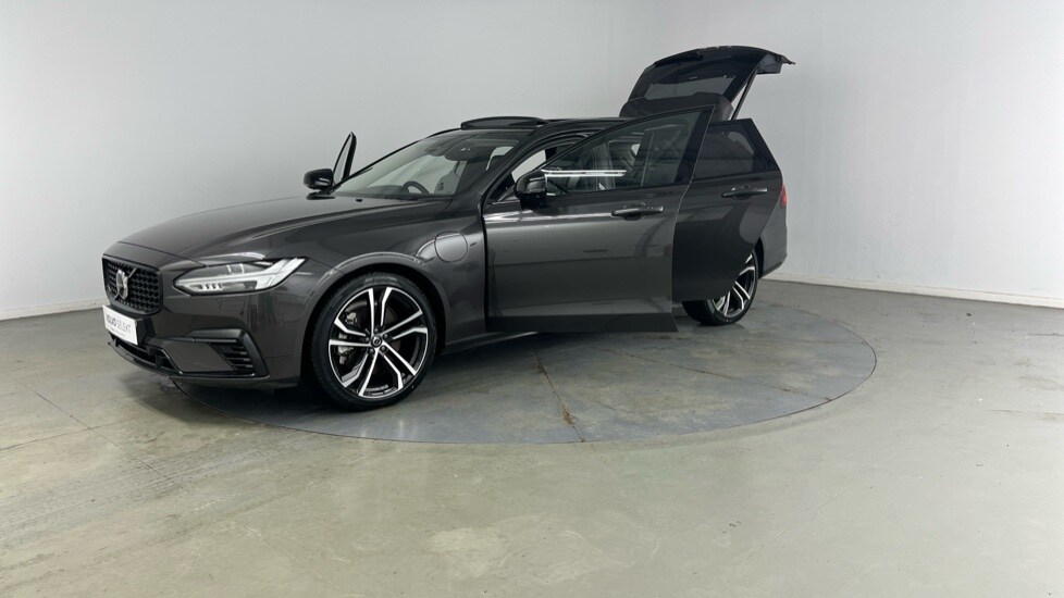 Used Volvo V90 2025 for sale - 76960024: Photo 16