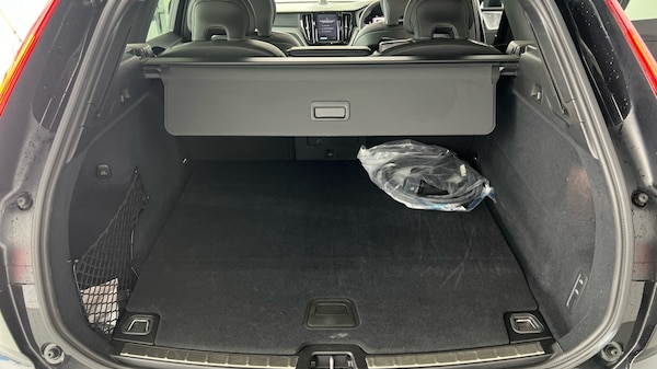 Used Volvo XC60 2024 for sale - 75514628: Photo 13