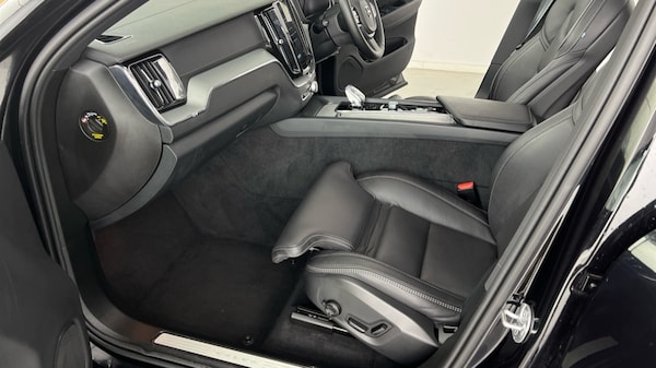 Used Volvo XC60 2024 for sale - 75514628: Photo 40