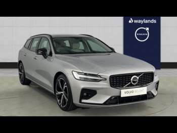 2025 - 2.0 B4P Plus Dark 5dr Auto [7 speed]