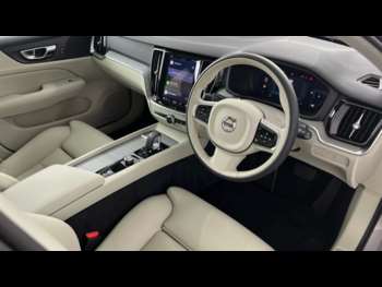 Used Volvo V60 2025 for sale - 74721182: Photo