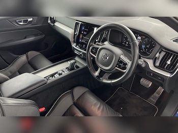Used Volvo V60 2020 for sale - 75997036: Photo