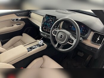 Used Volvo XC90 2025 for sale - 78187065: Photo