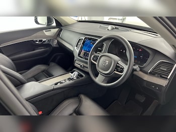 Used Volvo XC90 2023 for sale - 78924125: Photo