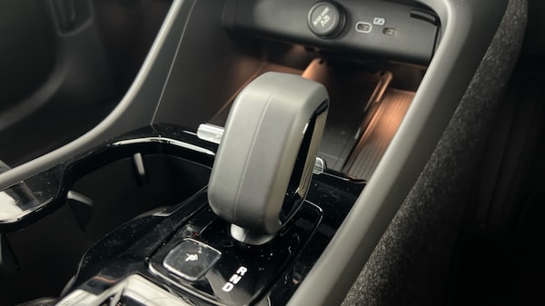 Used Volvo XC40 2025 for sale - 75441405: Photo 14