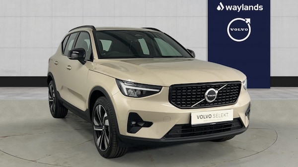 Used Volvo XC40 2025 for sale - 75441405: Photo 1