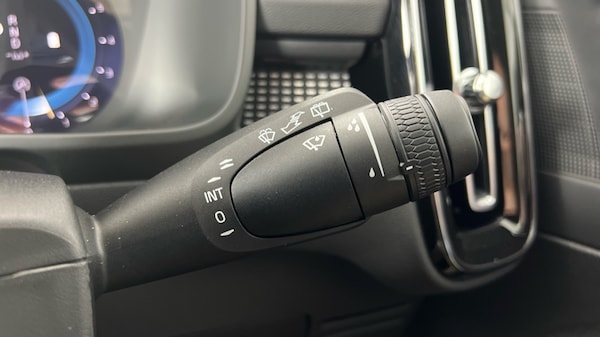 Used Volvo XC40 2025 for sale - 75441405: Photo 24
