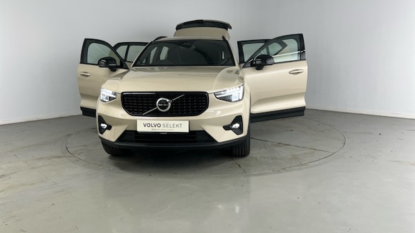 Used Volvo XC40 2025 for sale - 75441405: Photo 29