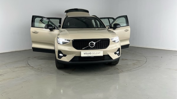 Used Volvo XC40 2025 for sale - 75441405: Photo 30