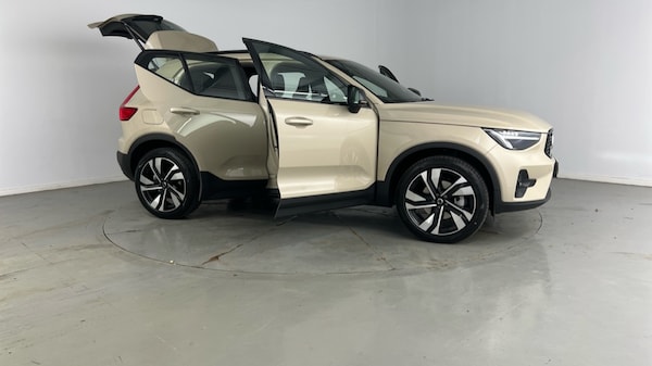 Used Volvo XC40 2025 for sale - 75441405: Photo 34