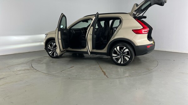 Used Volvo XC40 2025 for sale - 75441405: Photo 45