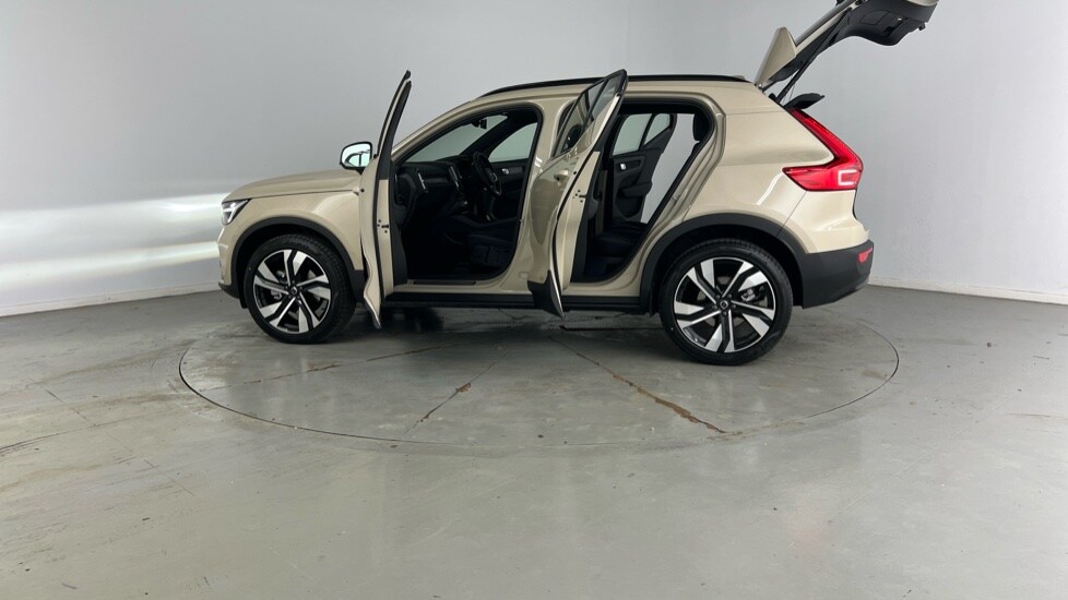 Vehicle 46