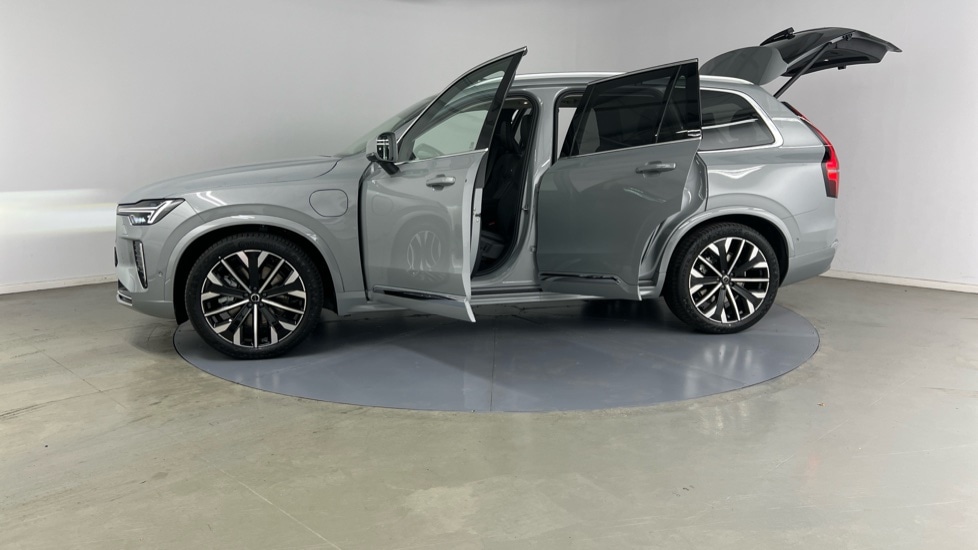 Used Volvo XC90 2025 for sale - 77333134: Photo 39