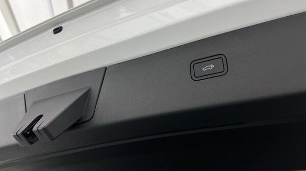 Used Volvo EX30 2025 for sale - 75441231: Photo 49