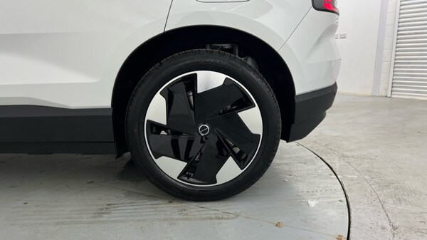 Used Volvo EX30 2025 for sale - 75441231: Photo 66