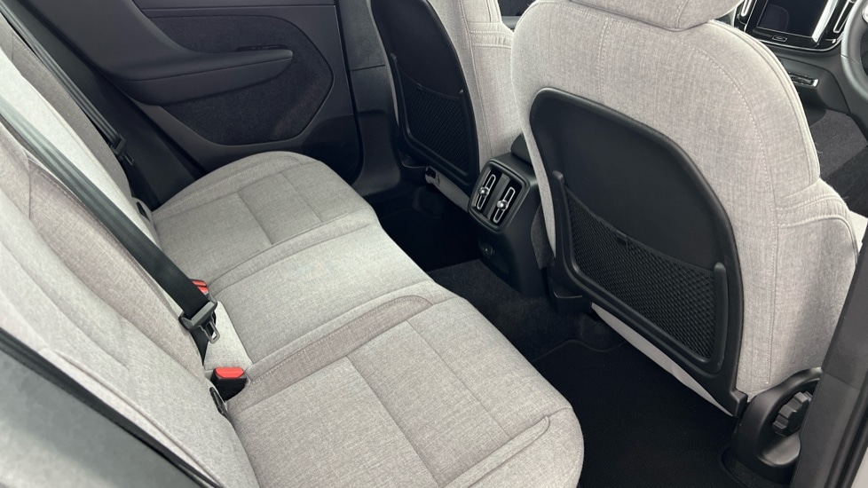 Used Volvo XC40 2023 for sale - 77057859: Photo 6