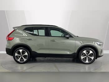 Used Volvo XC40 2024 for sale - 79646509: Photo