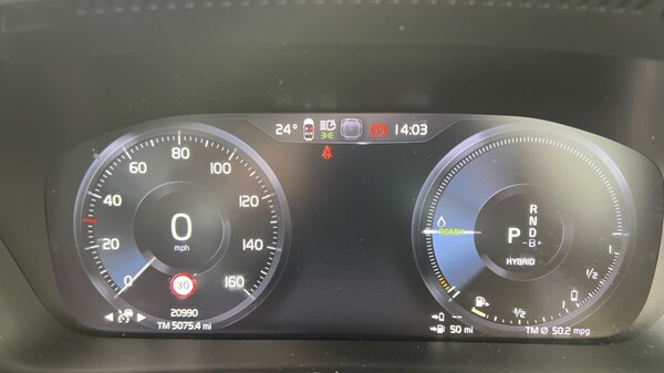 Used Volvo XC40 2023 for sale - 75544510: Photo 11