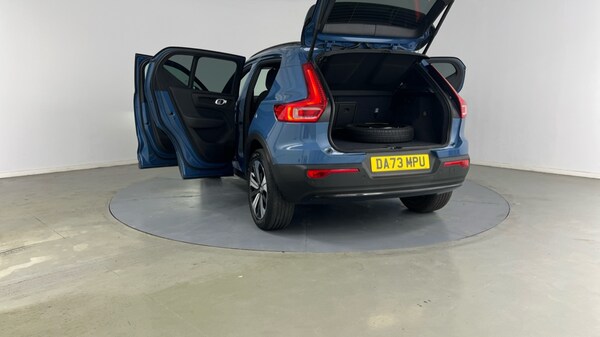 Used Volvo XC40 2023 for sale - 75544510: Photo 34