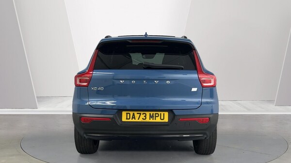 Used Volvo XC40 2023 for sale - 75544510: Photo 7