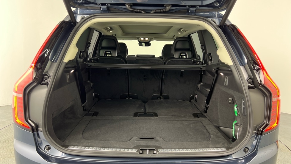 Used Volvo XC90 2025 for sale - 77795078: Photo 13
