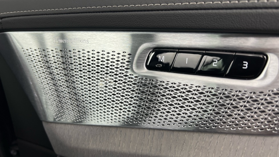 Used Volvo XC90 2025 for sale - 77795078: Photo 38