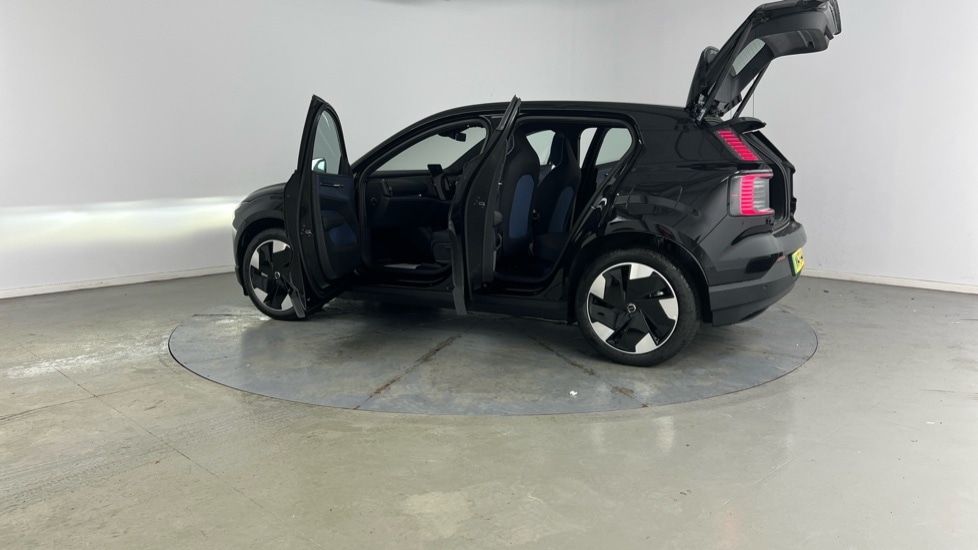 Used Volvo EX30 2025 for sale - 78059679: Photo 35