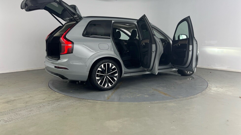 Used Volvo XC90 2025 for sale - 77726045: Photo 29