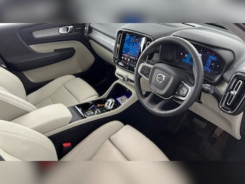 Used Volvo XC40 2025 for sale - 78849319: Photo