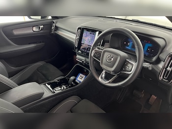 Used Volvo XC40 2024 for sale - 78066986: Photo