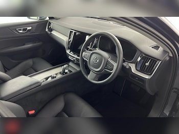 Used Volvo V60 2022 for sale - 75886723: Photo