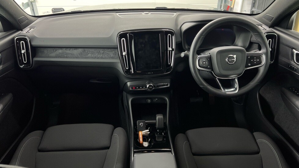 Used Volvo C40 2024 for sale - 77499664: Photo 5