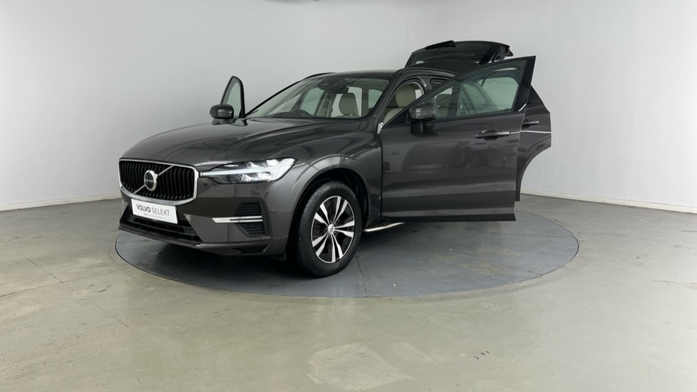 Used Volvo XC60 2022 for sale - 76888819: Photo 16