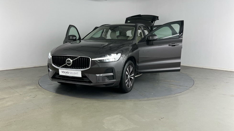 Used Volvo XC60 2022 for sale - 76888819: Photo 17