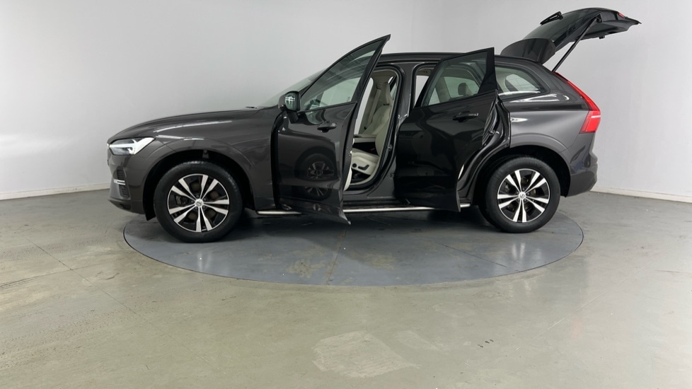 Used Volvo XC60 2022 for sale - 76888819: Photo 40