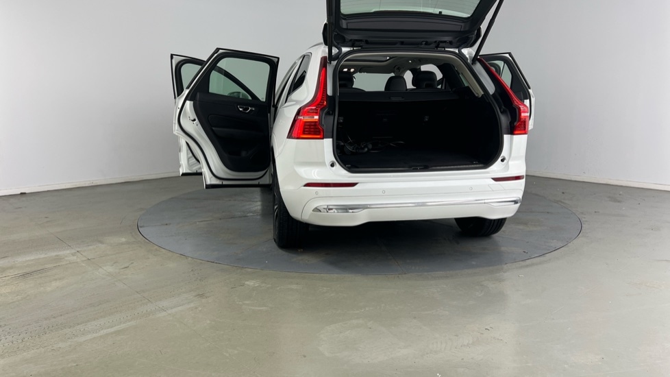 Used Volvo XC60 2021 for sale - 76851153: Photo 35