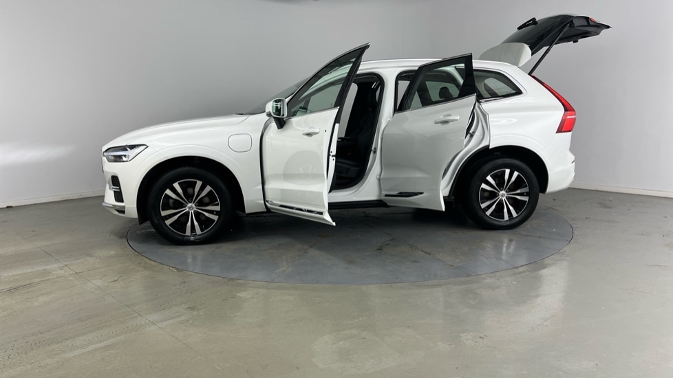 Used Volvo XC60 2021 for sale - 76851153: Photo 41