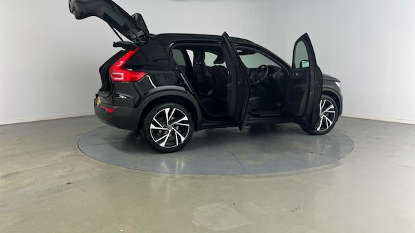 Used Volvo XC40 2020 for sale - 76289778: Photo 29