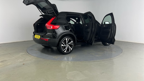 Used Volvo XC40 2020 for sale - 76289778: Photo 30