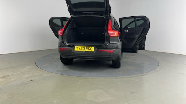 Used Volvo XC40 2020 for sale - 76289778: Photo 33