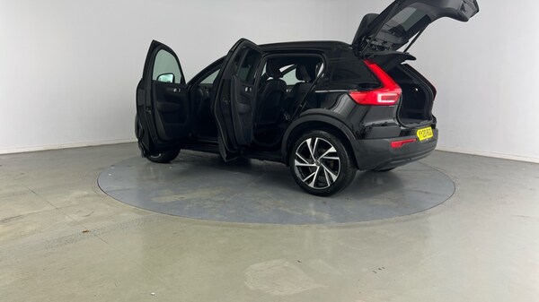 Used Volvo XC40 2020 for sale - 76289778: Photo 38
