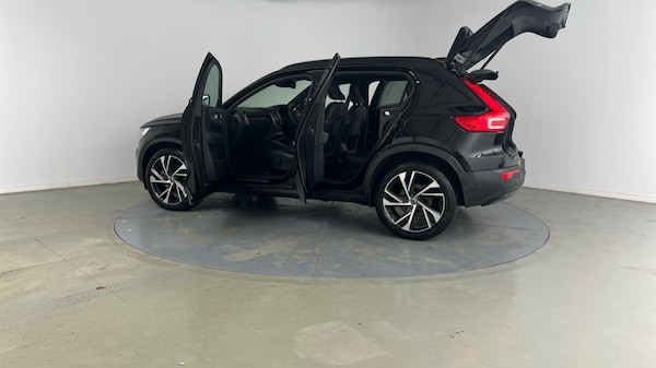 Used Volvo XC40 2020 for sale - 76289778: Photo 39